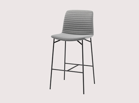 Cato Stool Sgabello Fornasarig moderno, elegante e confortevole 1