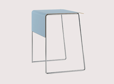 Link Edu Desk tavolo leggero e impilabile Fornasarig massima flessibilità