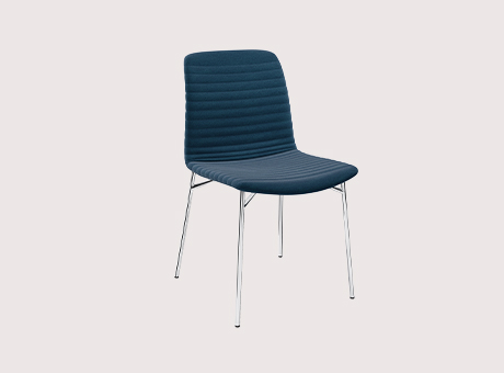 Cato Sedia imbottita Fornasarig Elegante, leggera e multi uso 1